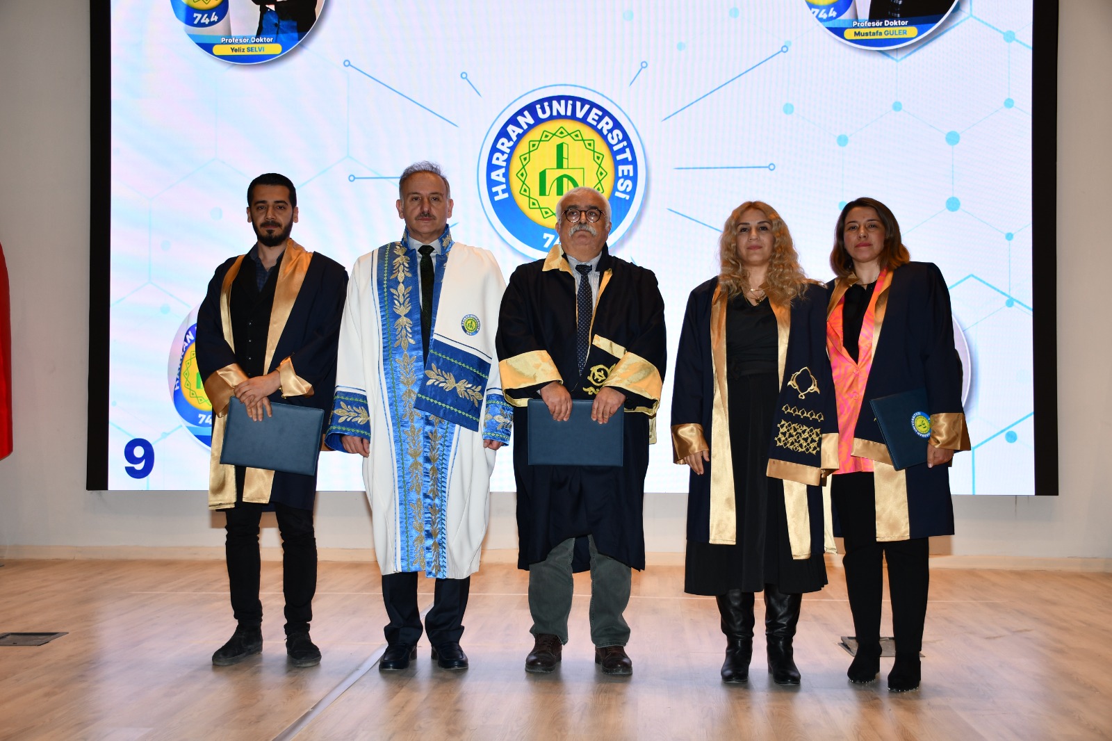 FAKÜLTEMİZ AKADEMİSYENLERİ  ‘AKADEMİK BAŞARI VE ÖDÜL TÖRENİ’NDE!